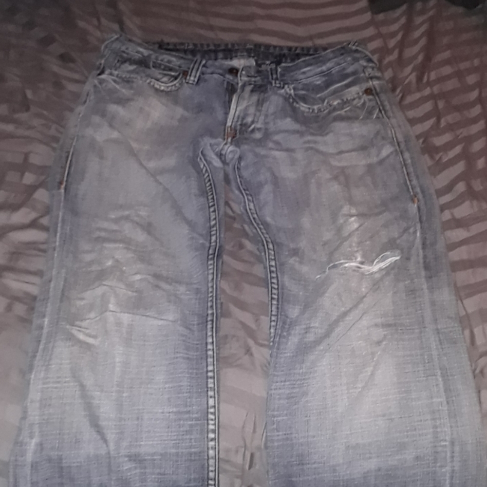 Ripped Jeans